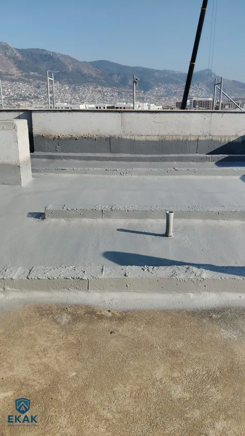 Polyurea su yalıtımı saha uygulaması 5